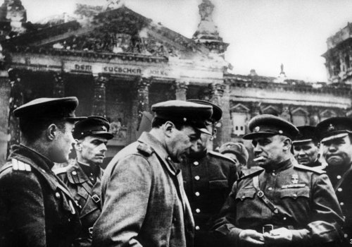 Das Jahr 1945 - Eintritt Frei 