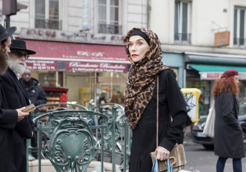 Isabelle Huppert: Mama Weed