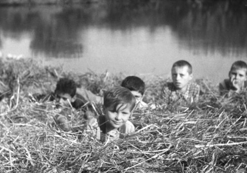 Scola & De Sica: I bambini ci guardano [The Children Are Watching Us]