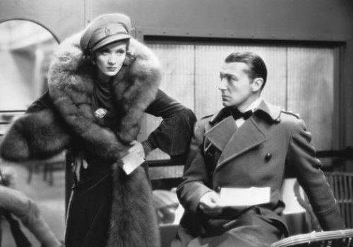 von Sternberg: Shanghai Express